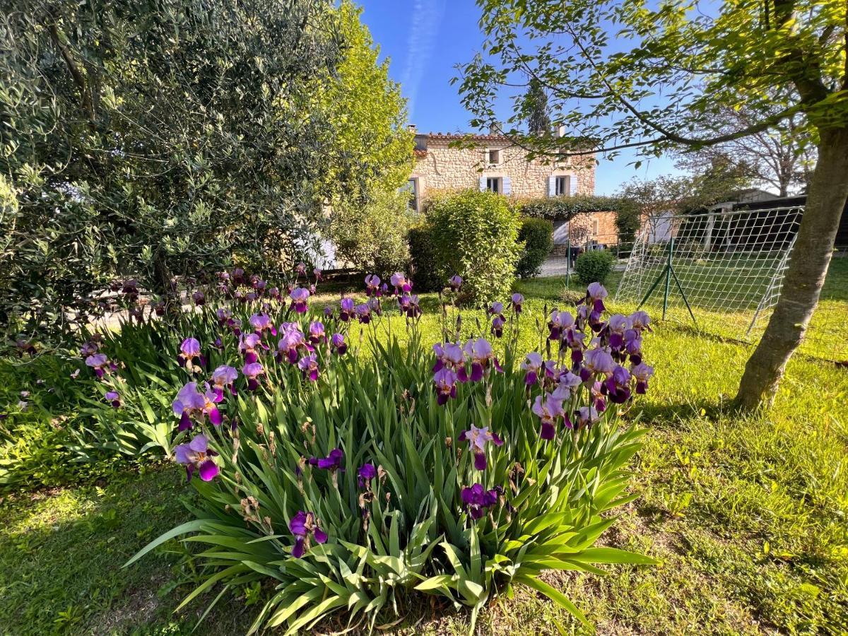 Mas De L'Estiou Appartement Monteux Buitenkant foto